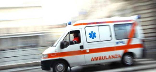Incidente ad alba in frazione Mussotto: coinvolte quattro auto e un’ambulanza
