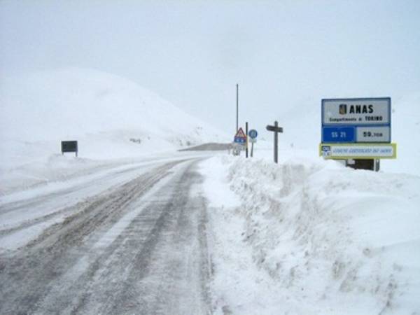 SS21 chiusa per neve tra Argentera e il Confine di Stato
