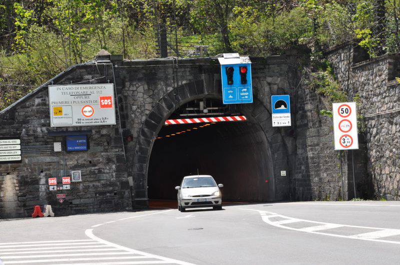 Il tunnel di Tenda è stato riaperto al transito