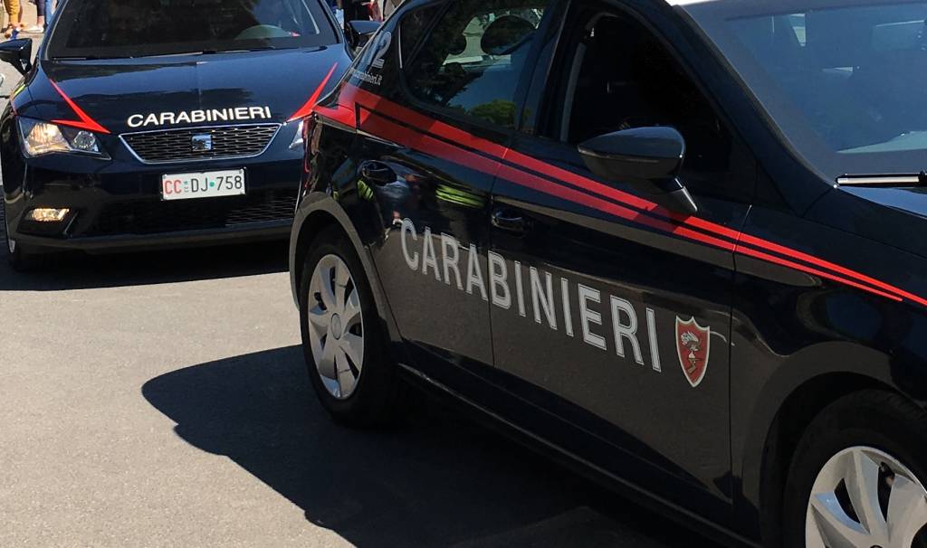 Alba, 70 carabinieri al campo nomadi di Pinot Gallizio: arresti e sequestri