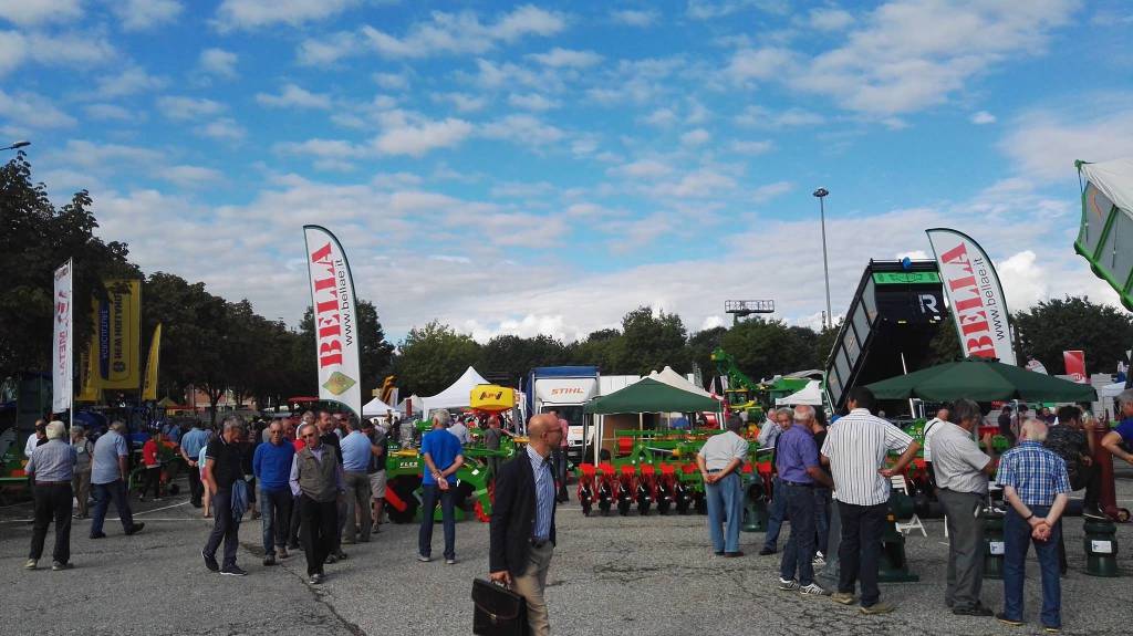 Saluzzo, al via la71esima Mostra Meccanica Agricola, Salone Auto e Moto, Festa Patronale di San Chiaffredo, fiera e lo Spettacolo Pirotecnico