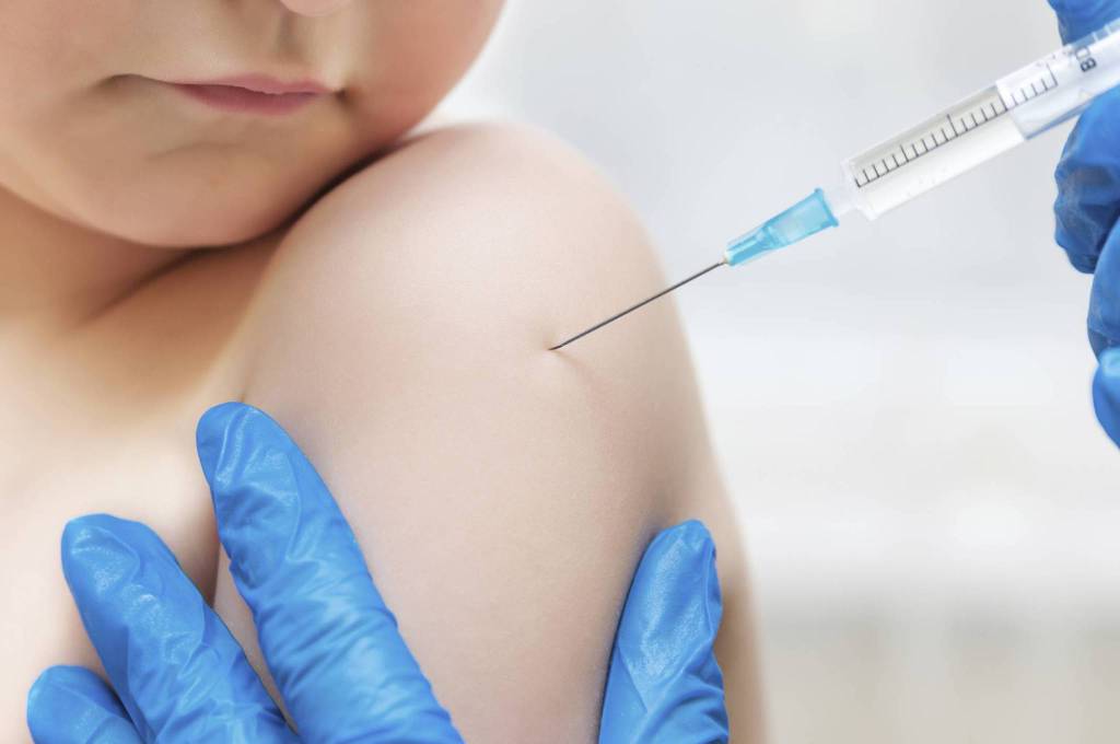 Vaccinazioni pediatriche, in Piemonte particolare attenzione ai bambini fragili