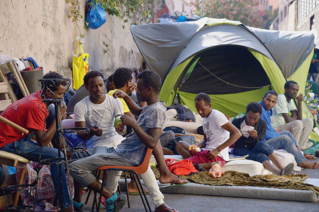“Immigrati arrivano qui con speranza dopo prigionia, torture, fame e angoscia”