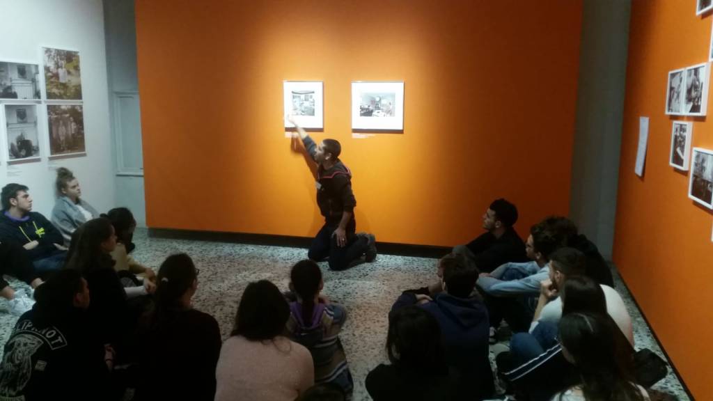 Giornata torinese tra pop art e libri per gli studenti del “Cravetta” di Savigliano