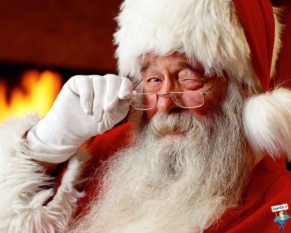 Il premier Conte risponde al piccolo Tommaso: “Babbo Natale ha un’autocertificazione internazionale”