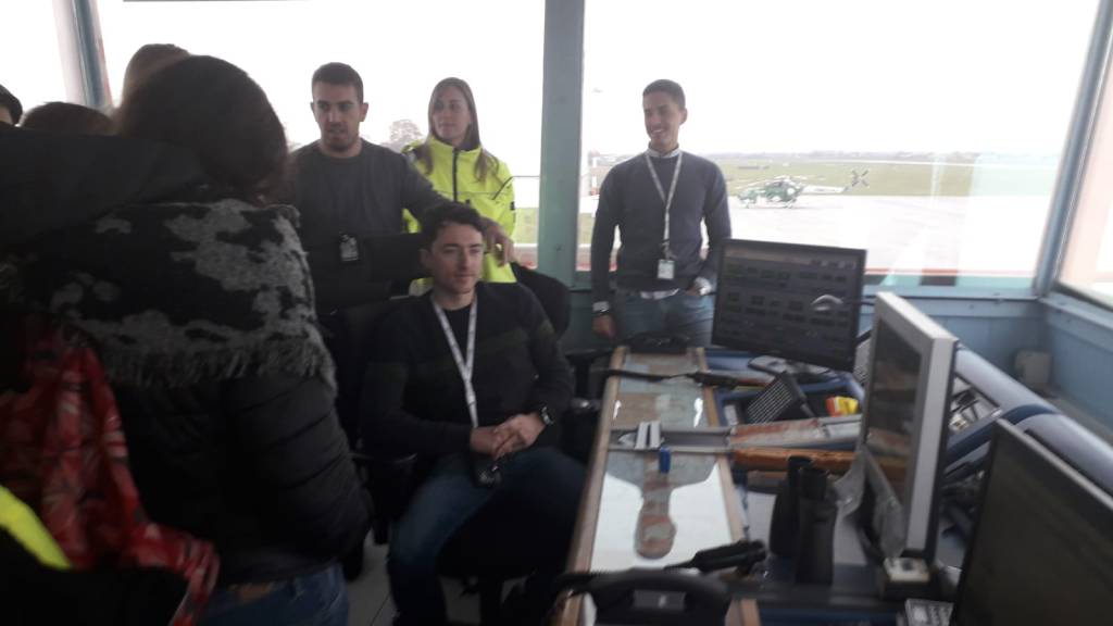 L’Istituto “A.Cravetta” in visita all’aeroporto di Cuneo-Levaldigi