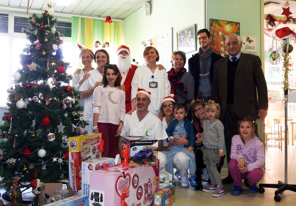 Una gradita visita per i bimbi della pediatria all’ospedale Santa Croce di Cuneo