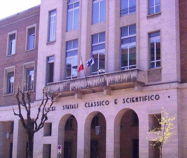 Cuneo, chiuso fino a martedì il Liceo “Peano-Pellico” di corso Giolitti