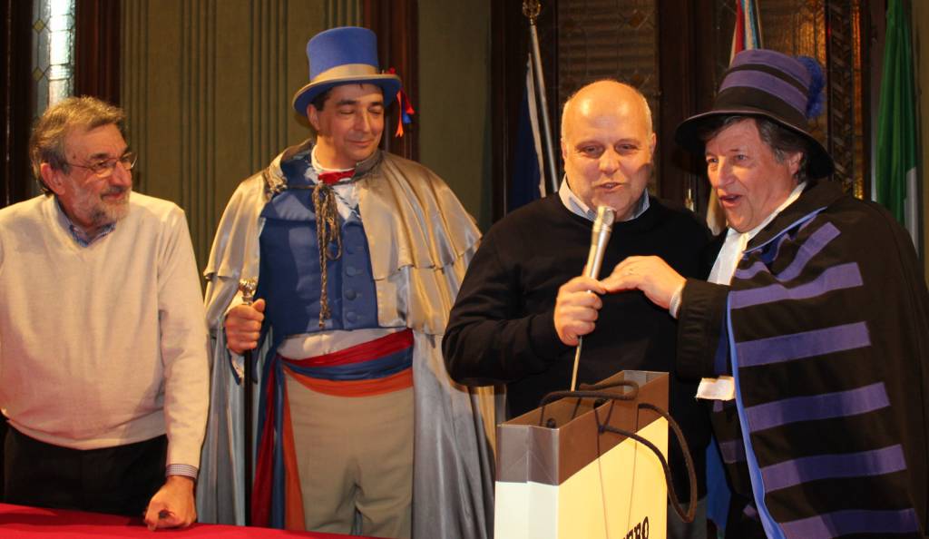 Alba, il sindaco Marello incontra le maschere del Carlevé benéfich