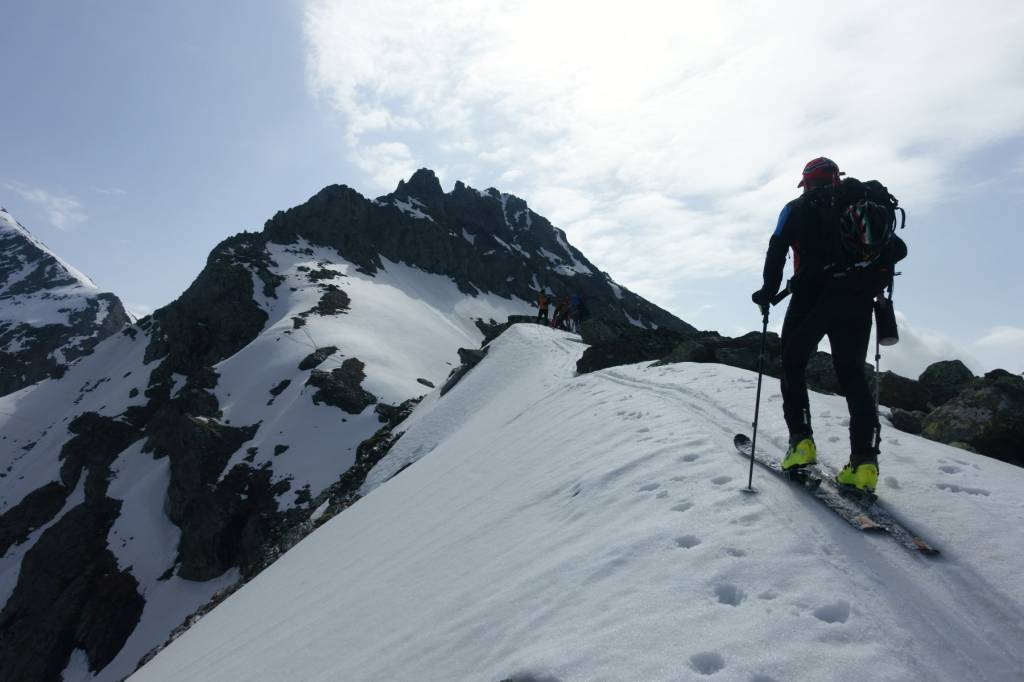 Mondovì,  gita sociale di scialpinismo alla Becca Trécare