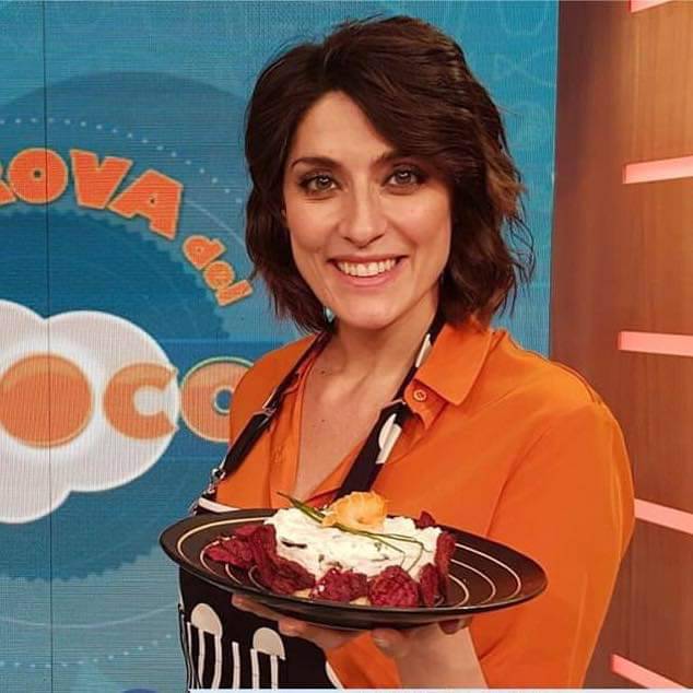 La cuneese Elisa Isoardi confermata alla conduzione de La Prova del Cuoco