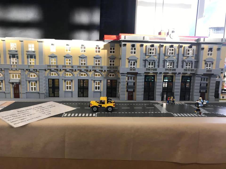 La Stazione Ferroviaria di Cuneo ricostruita con i Lego grazie al buschese Davide Marabotto