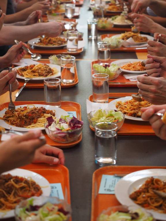 Il Comune di Fossano cerca un aiuto cuoco per la mensa scolastica