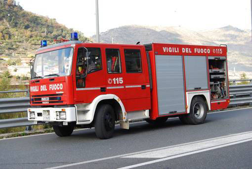vigili-ambulanza-carabinieri-polizia-8570