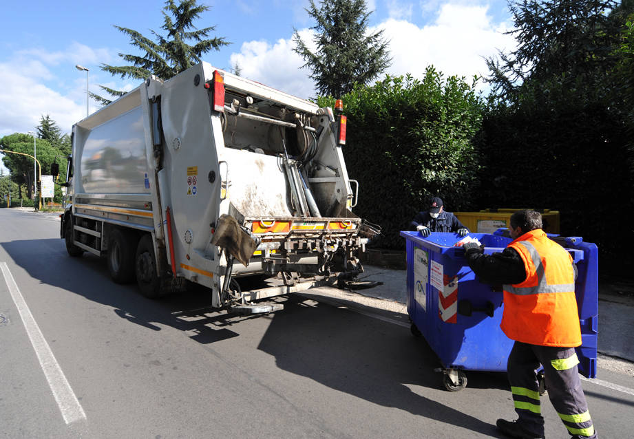 Sciopero provinciale addetti raccolta rifiuti