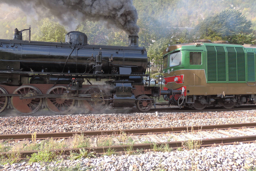 Un treno storico per il 40° dalla riapertura della Cuneo-Ventimiglia