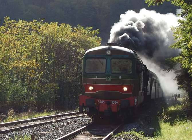 Un treno storico per il 40° dalla riapertura della Cuneo-Ventimiglia