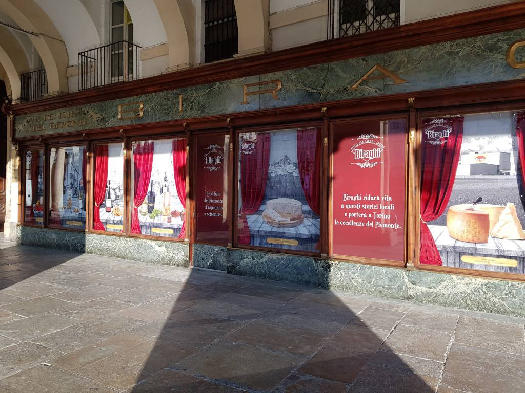 Il negozio Biraghi aprirà a settembre a Torino
