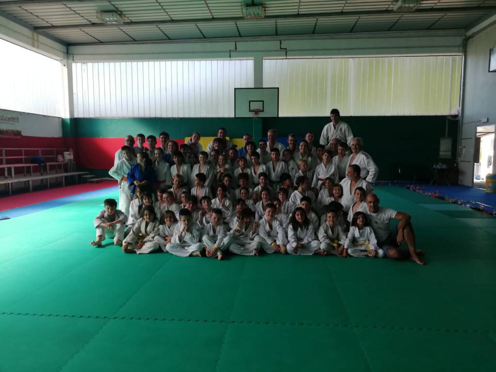 Robilante, quasi 200 giovani, bimbi ed adolescenti per la due giorni di judo