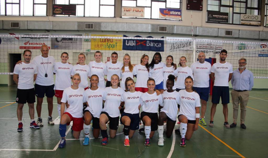 Serie B2: Cuneo Granda Volley ai blocchi di partenza
