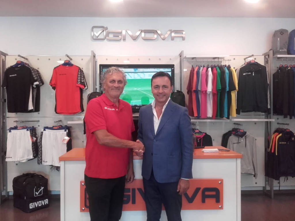 Givova nuovo sponsor tecnico di Cuneo Granda Volley