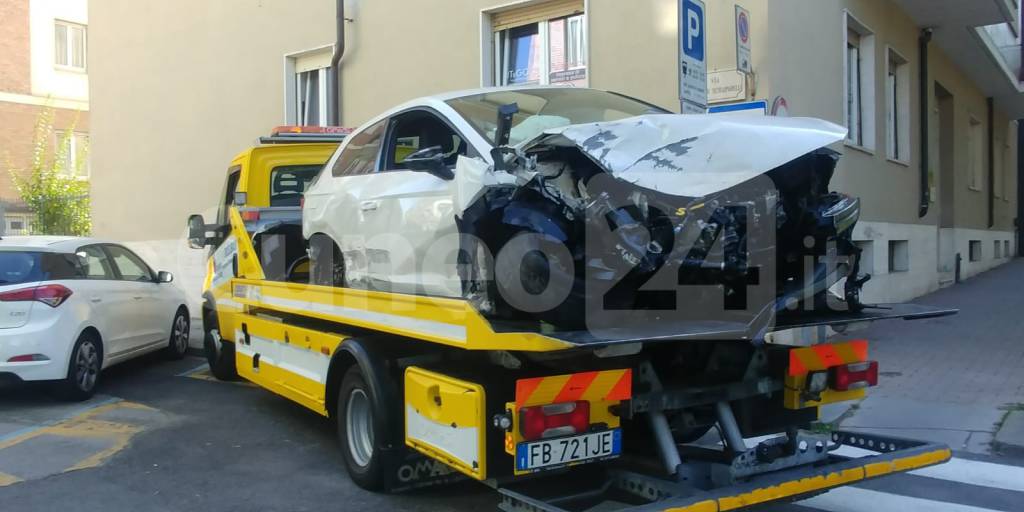 Cuneo, incidente in corso Monviso: grave ragazzo di 21 anni
