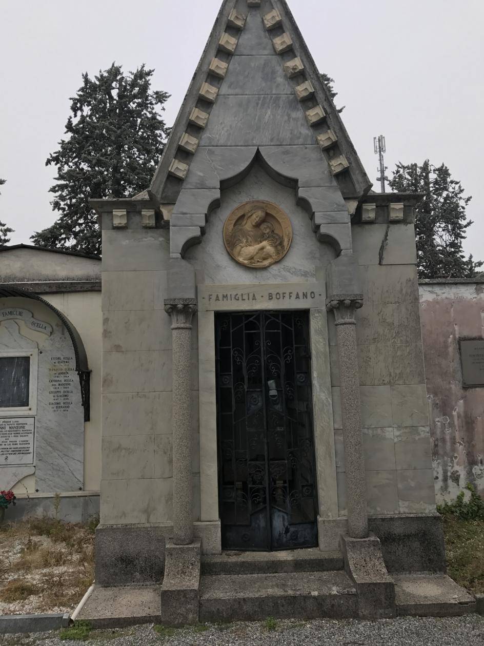 Cimitero di Bra: indetta una gara per dieci tombe storiche