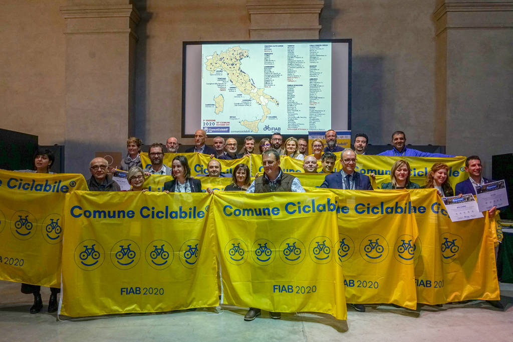 Cuneo rinnova la bandiera gialla di “Comune Ciclabile”