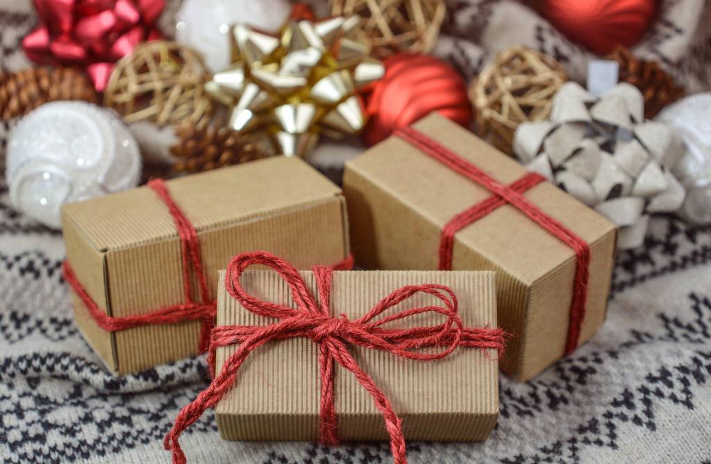 Natale alle porte, Coldiretti: 1 su 3 sceglie regali da gustare, eccellenze Campagna Amica sulle tavole delle Feste