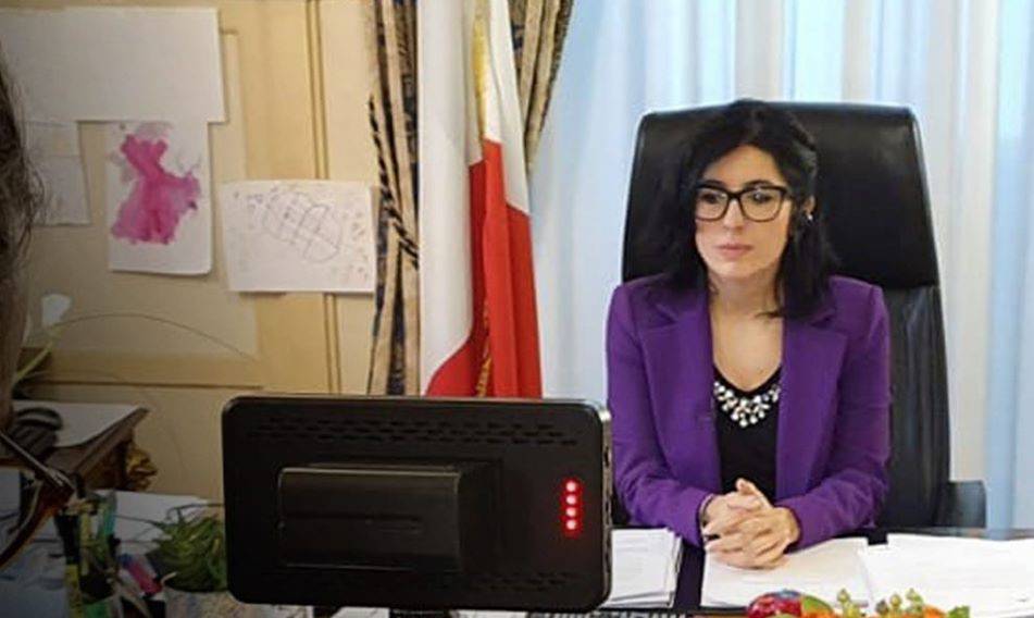 Il ministro Fabiana Dadone riceve la delega alle politiche antidroga