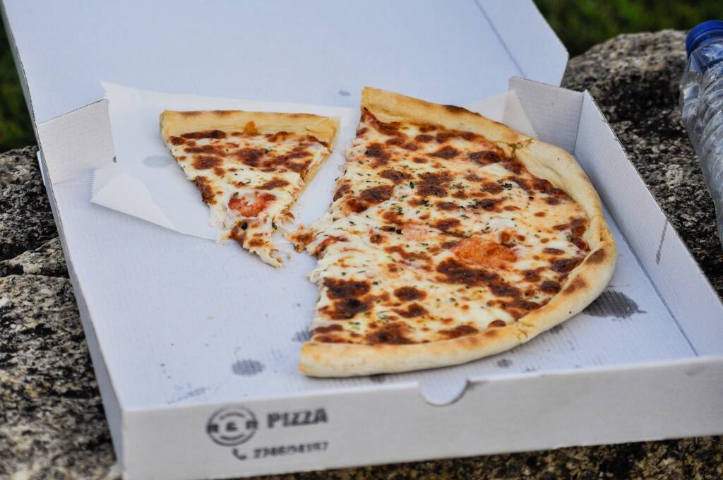 take away pizza pixabay