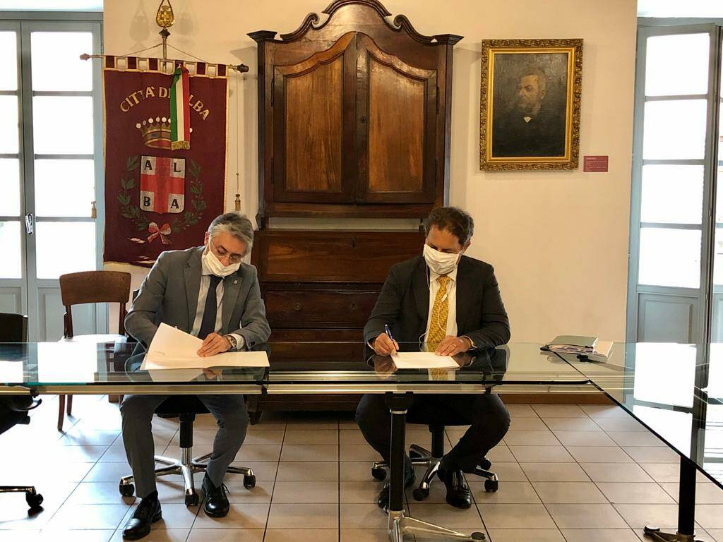 Alba: il Comune ed Egea firmano un accordo di sostegno per aiutare chi è in difficoltà a causa dell’emergenza Coronavirus