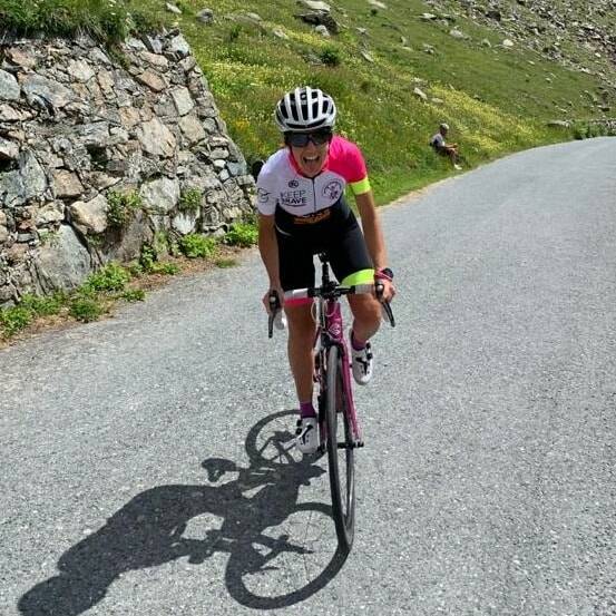 Alba: la ciclista Paola Gianotti in città con il suo Giro del Piemonte
