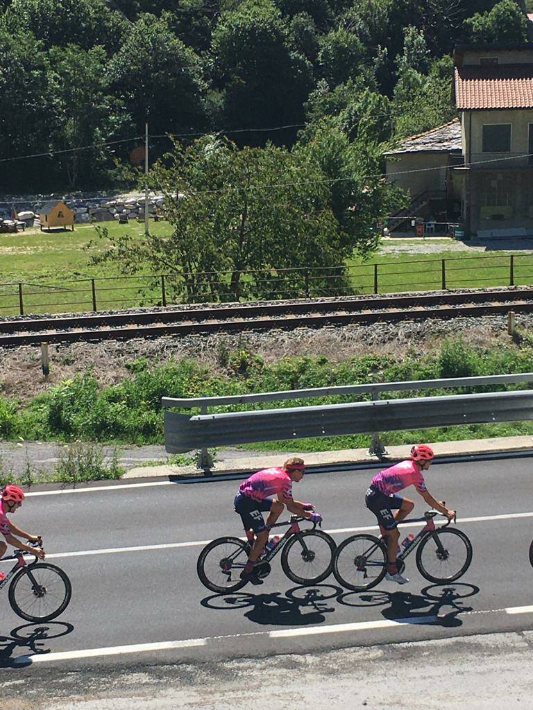Milano-Sanremo: l’azzurro Bettiol e il team EF Pro Cycling si allenano in val Tanaro