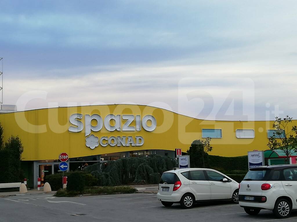 Cuneo, addio Auchan: ecco Spazio Conad