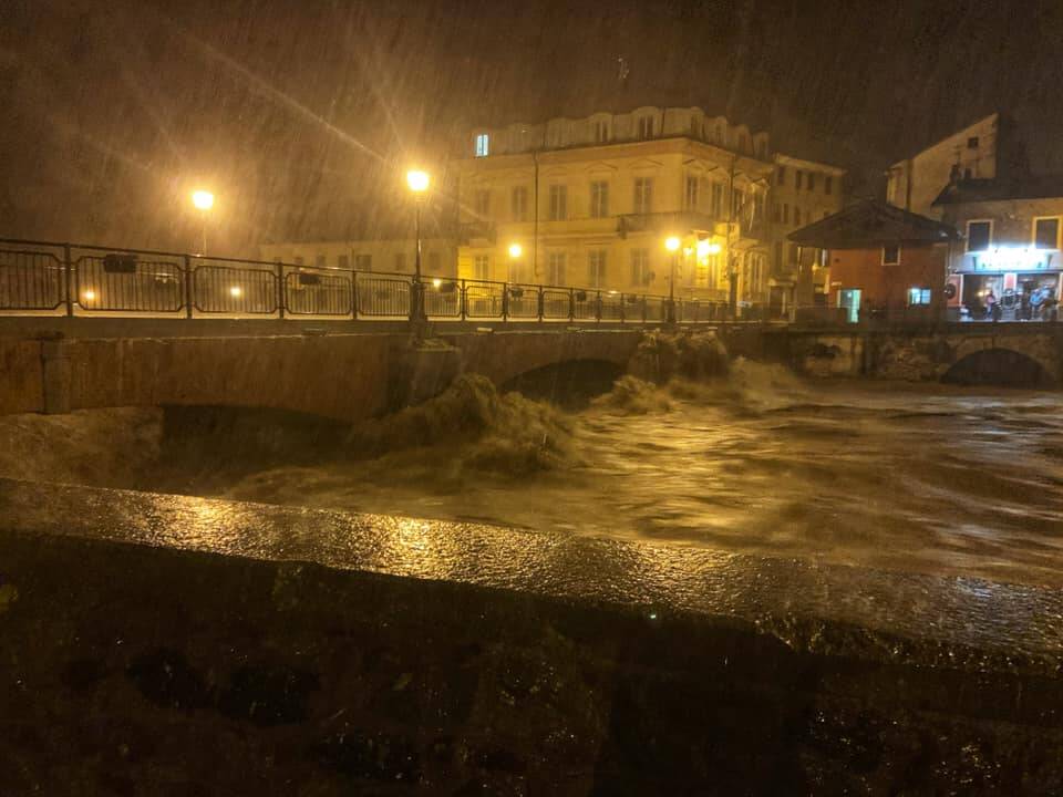 Il Tanaro ha superato il livello di pericolo a Ponte di Nava: ora si rischia l’alluvione