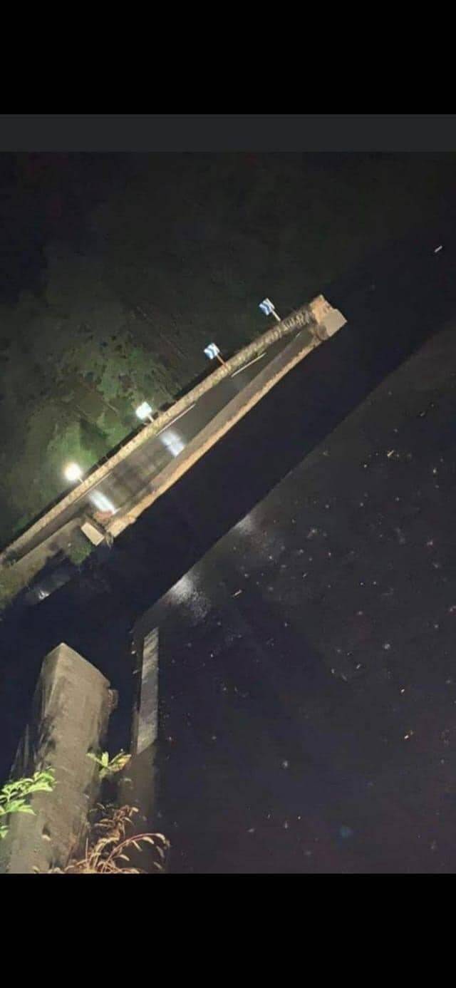 Crolla ponte romanico a Tenda, paese isolato: si temono vittime