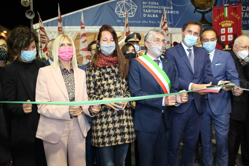 Il ministro Francesco Boccia ha inaugurato la 90ª Fiera internazionale del Tartufo bianco d’Alba