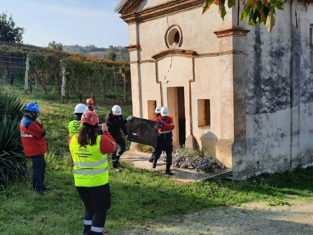 Farigliano e la chiesa di San Matteo colpite da un terremoto, ma è una simulazione