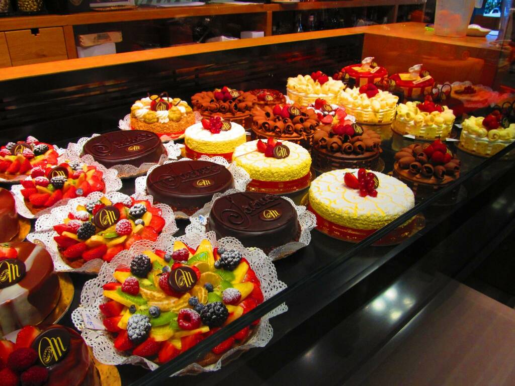 Dopo caffé e osterie, Confcommercio Cuneo celebra le pasticcerie storiche della Granda