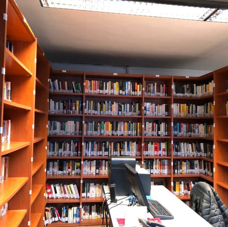 biblioteca di Viola