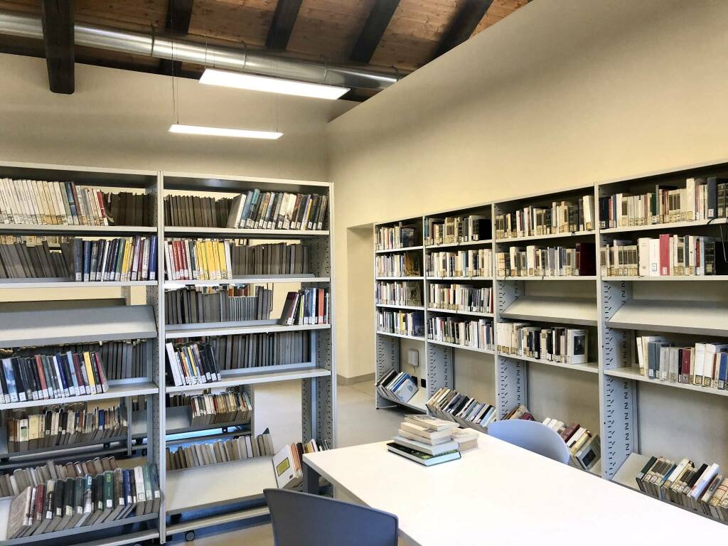 Nuova biblioteca Saluzzo