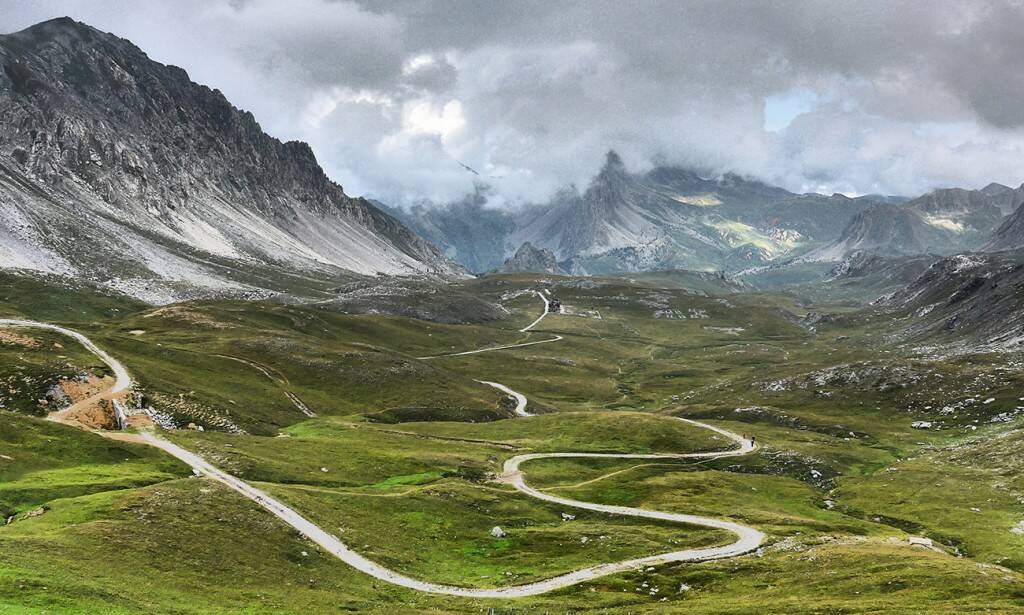 Europa Verde Cuneo sostiene la decisione della Valle Maira di chiudere le strade bianche al traffico veicolare