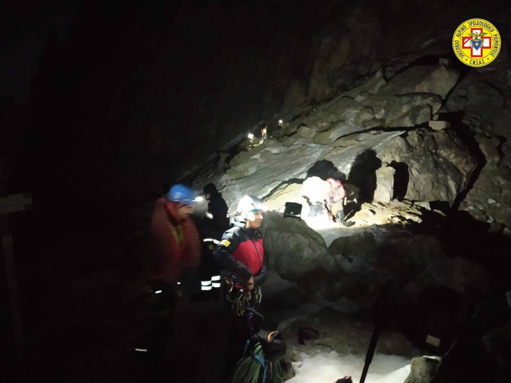 Recuperato l’alpinista caduto per una decina di metri in Valle Maira