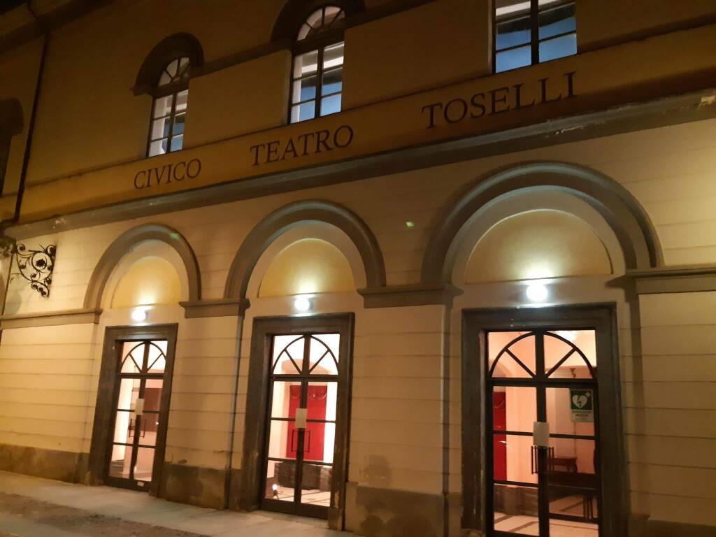 Teatro Toselli, tariffe ridotte anche a ridosso dell’Epifania