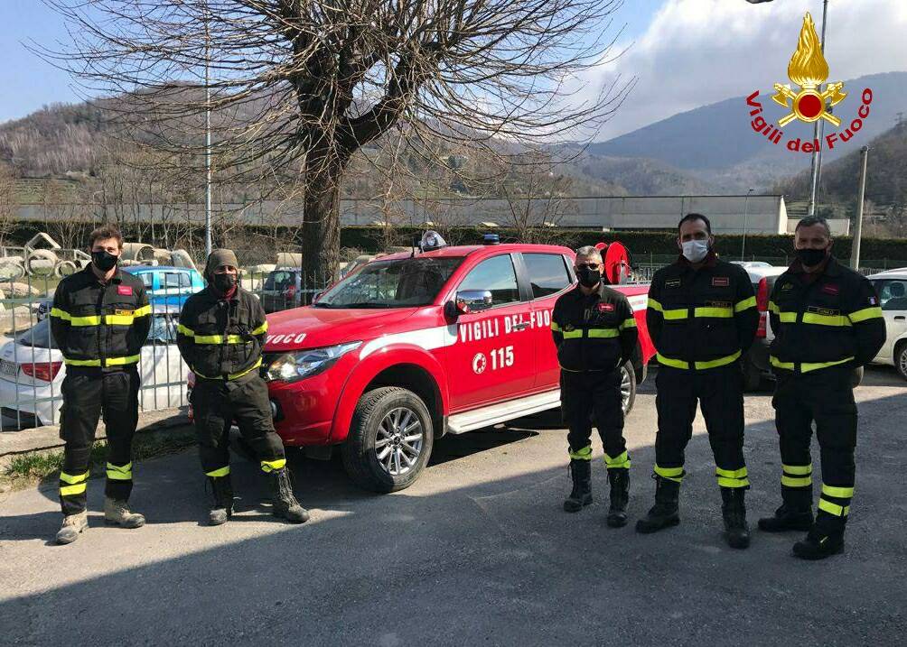 Garessio, vigili del fuoco volontari collaborano per la campagna di vaccinazione