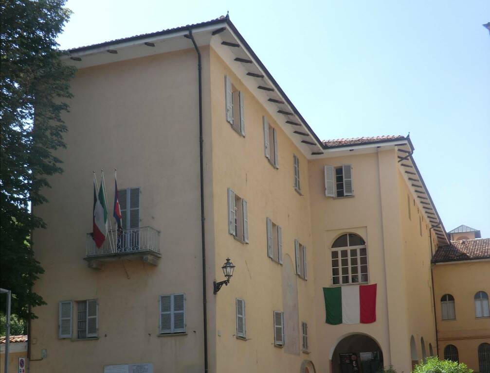 Municipio Dogliani