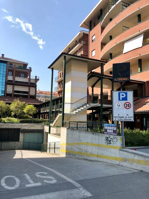 Saluzzo, parcheggio de “Le Corti” chiuso dal 7 al 9 aprile