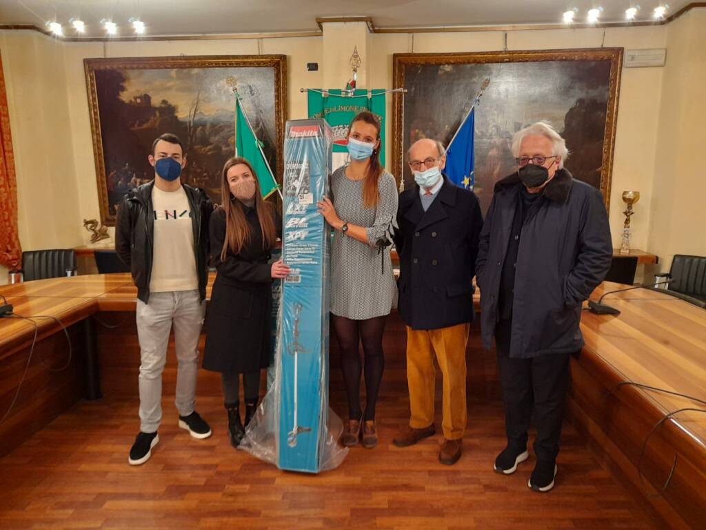 Il Leo Club Busca Cuneo e Valli dona al Comune di Limone attrezzature per la cura del verde pubblico