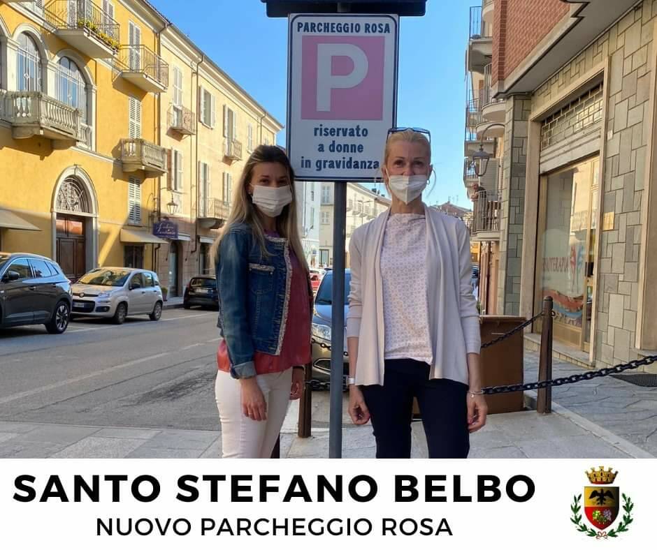 Santo Stefano Belbo parcheggio rosa 
